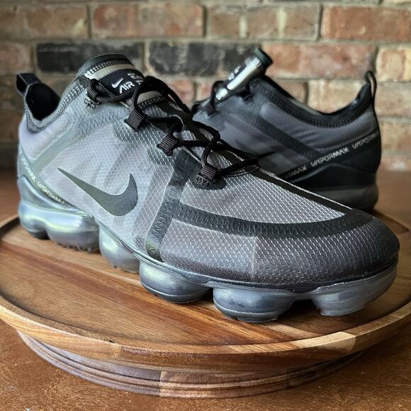 Nike Air Vapormax Men's 13 Ghost Black Running Athletic Gym Shoes Sneakers - Picture 2 of 16